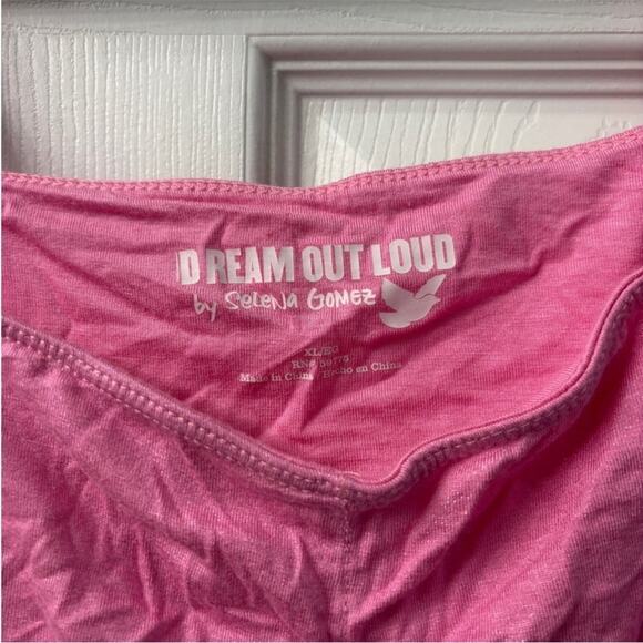 Selena Gomez dream out loud Pink Junior XL Crop Top NWT deadstock Y2K layering - Picture 4 of 5